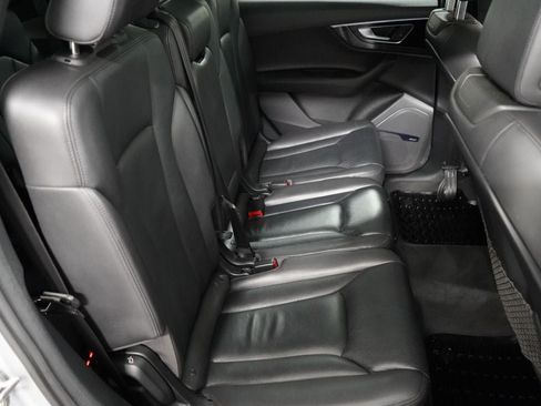 Used 2018 Audi Q7 3.0T Premium Plus AWD/4WD image 29