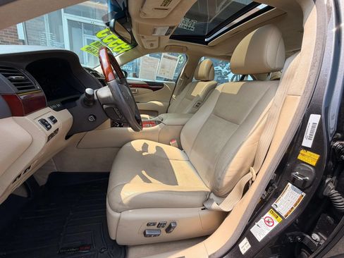 Used 2009 Lexus LS 460 L w/ Luxury Pkg RWD image 8