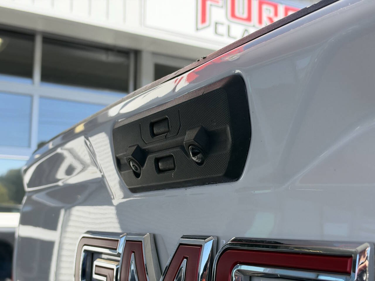 Used 2020 GMC Sierra 3500 Denali w/ Denali Ultimate Package AWD/4WD image 12