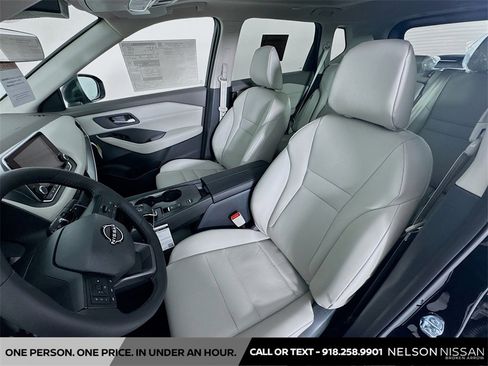 New 2026 Nissan Rogue SV image 20