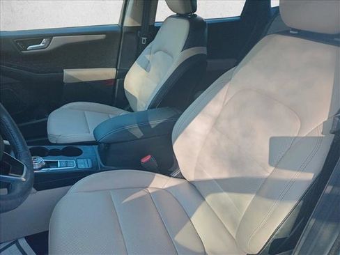 Used 2020 Ford Escape SEL image 15