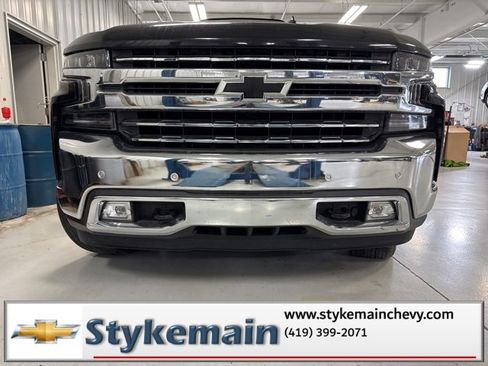 Used 2020 Chevrolet Silverado 1500 LTZ w/ LTZ Plus Package image 32