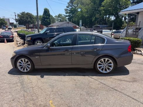 Used 2007 BMW 335xi Sedan AWD/4WD image 8