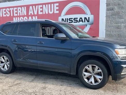 Used 2019 Volkswagen Atlas SE image 3