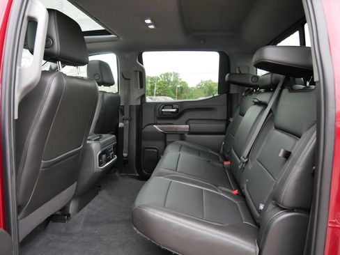 Used 2020 Chevrolet Silverado 1500 LTZ w/ LTZ Premium Package AWD/4WD image 16