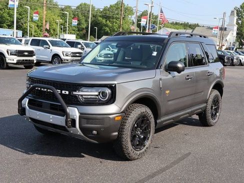 New 2025 Ford Bronco Sport Badlands w/ Sasquatch Badlands Package AWD/4WD image 16