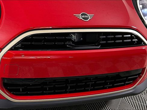 Certified 2026 MINI Cooper 2-Door Hardtop FWD image 28
