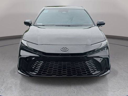 Used 2026 Toyota Camry XSE w/ Premium Plus Package FWD image 2