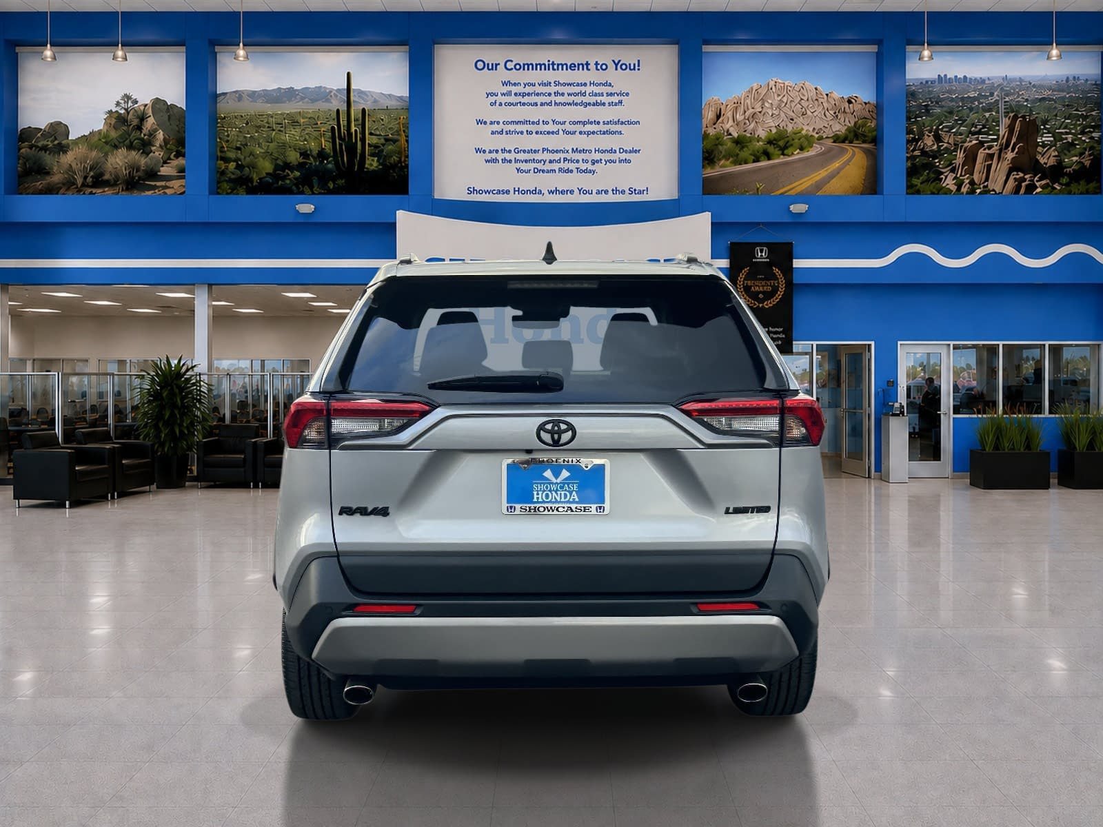 Used 2025 Toyota RAV4 Limited w/ Advanced Technology Package FWD image 9