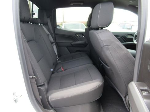 New 2026 GMC Canyon Elevation w/ Convenience Package RWD image 28