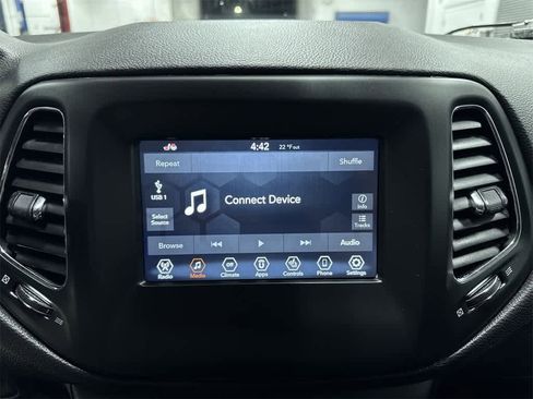 Used 2020 Jeep Compass Latitude w/ Popular Equipment Group image 20