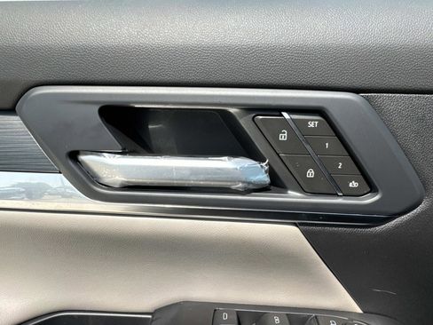 New 2026 GMC Terrain Elevation w/ Elevation Premium Package FWD image 20