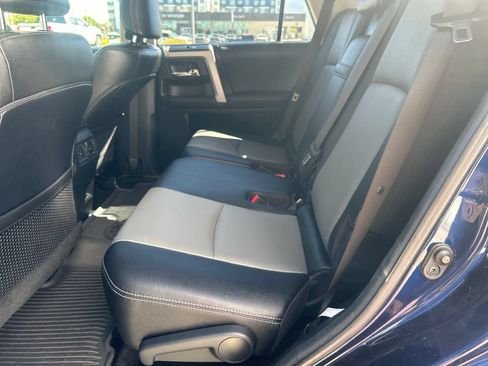 Certified 2024 Toyota 4Runner SR5 Premium w/ Moonroof Package AWD/4WD image 29