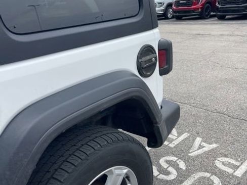 Used 2020 Jeep Wrangler Unlimited Sport S image 3