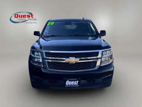 Used 2020 Chevrolet Suburban LT AWD/4WD image 8