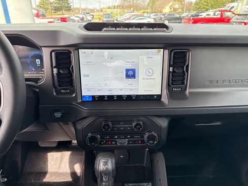 New 2026 Ford Bronco Badlands AWD/4WD image 5