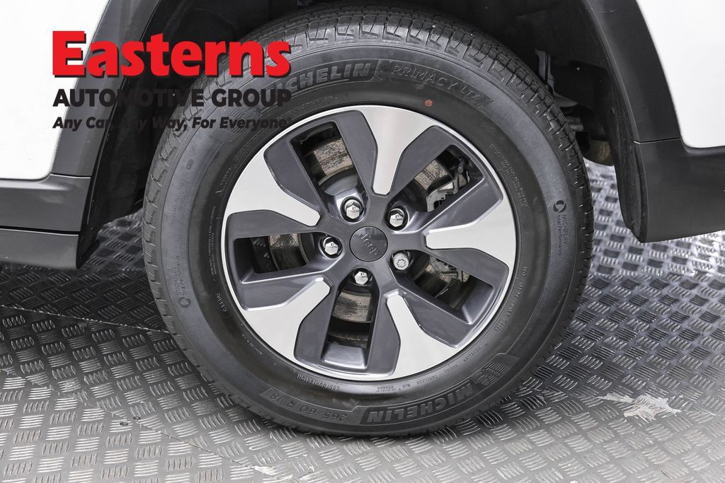 Used 2023 Jeep Grand Cherokee 4WD 4xe image 10