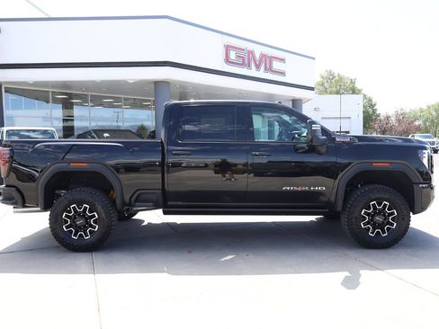 New 2026 GMC Sierra 2500 AT4X AWD/4WD image 7