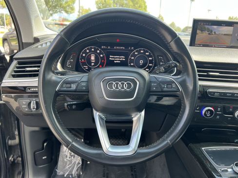 Used 2019 Audi Q7 3.0T Premium Plus AWD/4WD image 34