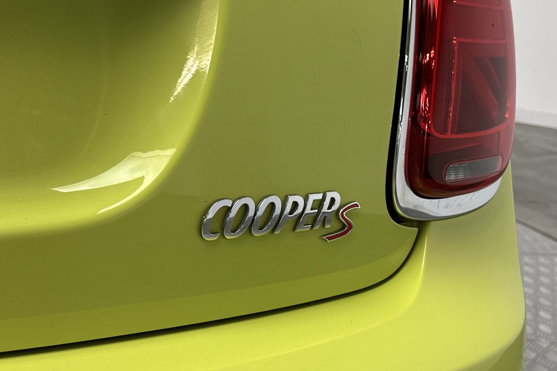 Certified 2023 MINI Cooper S FWD image 25