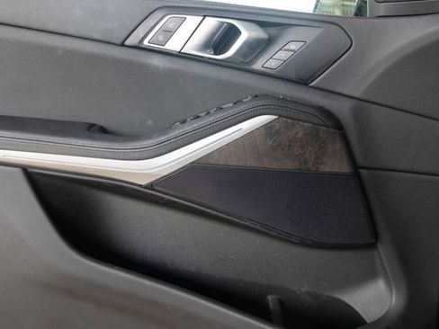 Used 2022 BMW X5 sDrive40i w/ Premium Package image 21