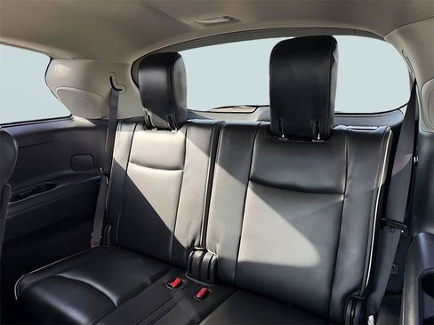 Used 2019 INFINITI QX60 Luxe image 33