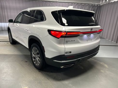 New 2026 Buick Enclave Preferred image 5