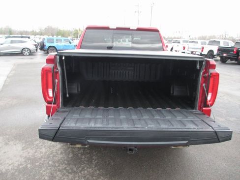 Used 2022 GMC Sierra 1500 SLT w/ SLT Premium Package image 8