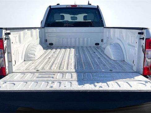 Certified 2022 Ford F250 XL w/ Power Equipment Group image 16