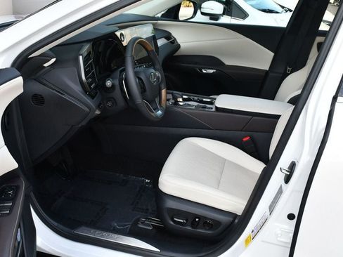 Used 2023 Lexus RX 350 Premium Plus w/ Accessory Package FWD image 40