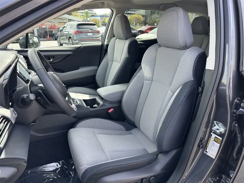 Used 2025 Subaru Outback Premium image 11