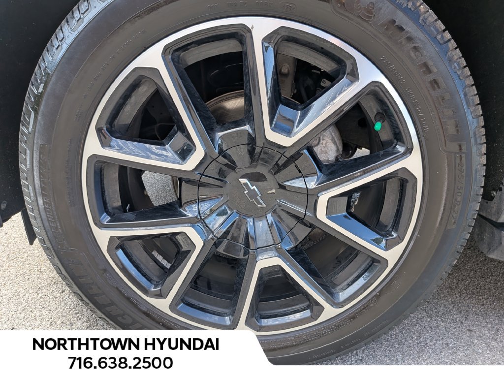 Used 2022 Chevrolet Tahoe RST w/ Luxury Package AWD/4WD image 42