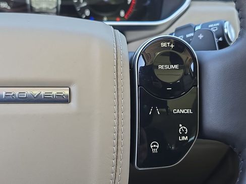 Certified 2018 Land Rover Range Rover HSE AWD/4WD image 22