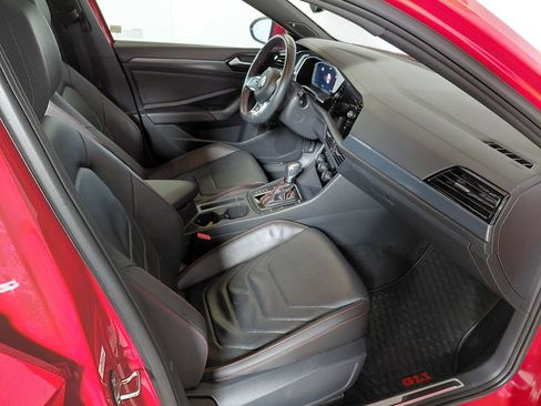 Used 2021 Volkswagen Jetta GLI Autobahn image 17