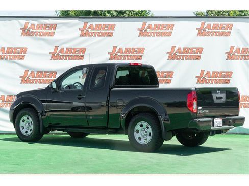 Used 2020 Nissan Frontier S w/ S Utility Package RWD image 4