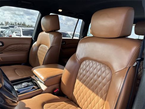 Used 2023 INFINITI QX80 Sensory w/ Cargo Package image 14