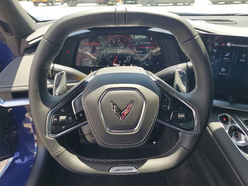 New 2025 Chevrolet Corvette Z06 image 17