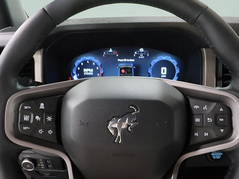 New 2026 Ford Bronco Outer Banks image 15