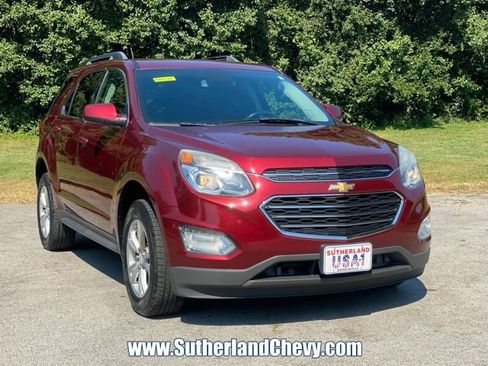 Used 2017 Chevrolet Equinox LT w/ Convenience Package AWD/4WD image 9