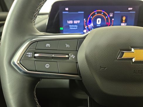 Certified 2025 Chevrolet Traverse LT w/ Driver Confidence Package image 16