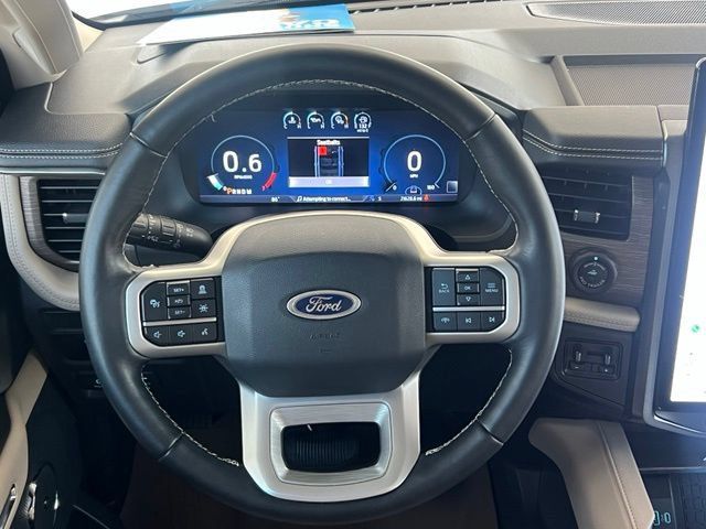 Used 2024 Ford Expedition Max Limited RWD image 11