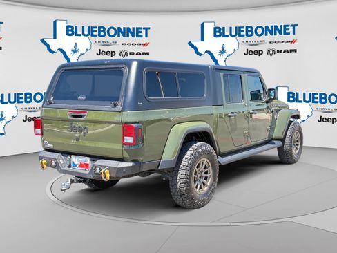 Used 2023 Jeep Gladiator Sport AWD/4WD image 5