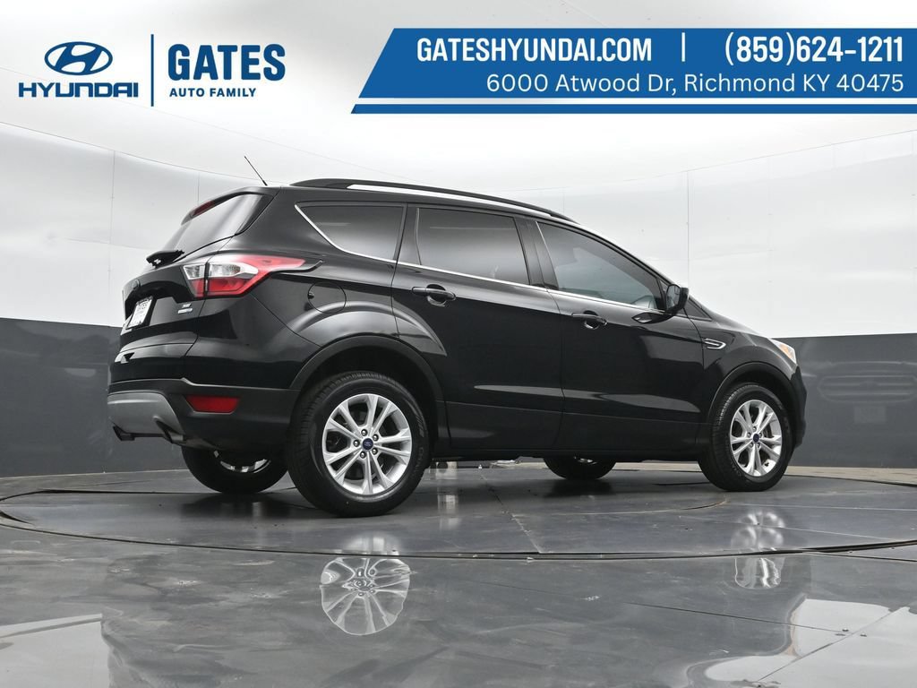 Used 2018 Ford Escape SE AWD/4WD image 36