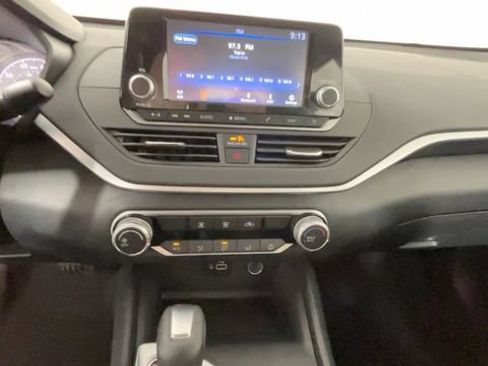 Used 2021 Nissan Altima 2.5 S FWD image 33