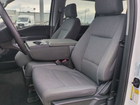 Used 2025 Ford F150 XLT w/ Equipment Group 301A Standard RWD image 17