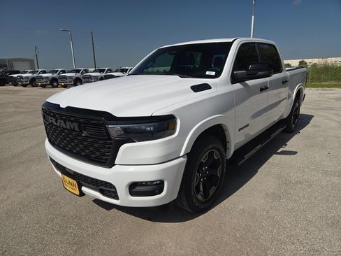Used 2025 RAM 1500 Lone Star RWD image 7