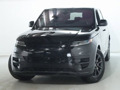 Used 2023 Land Rover Range Rover Sport SE image 3
