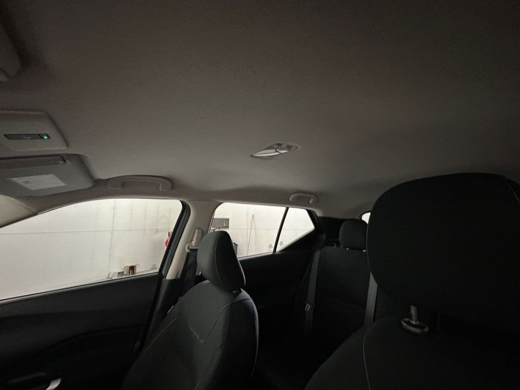 Used 2024 Nissan Kicks SV FWD image 25