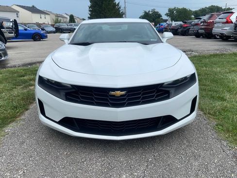 Used 2022 Chevrolet Camaro LT RWD image 8