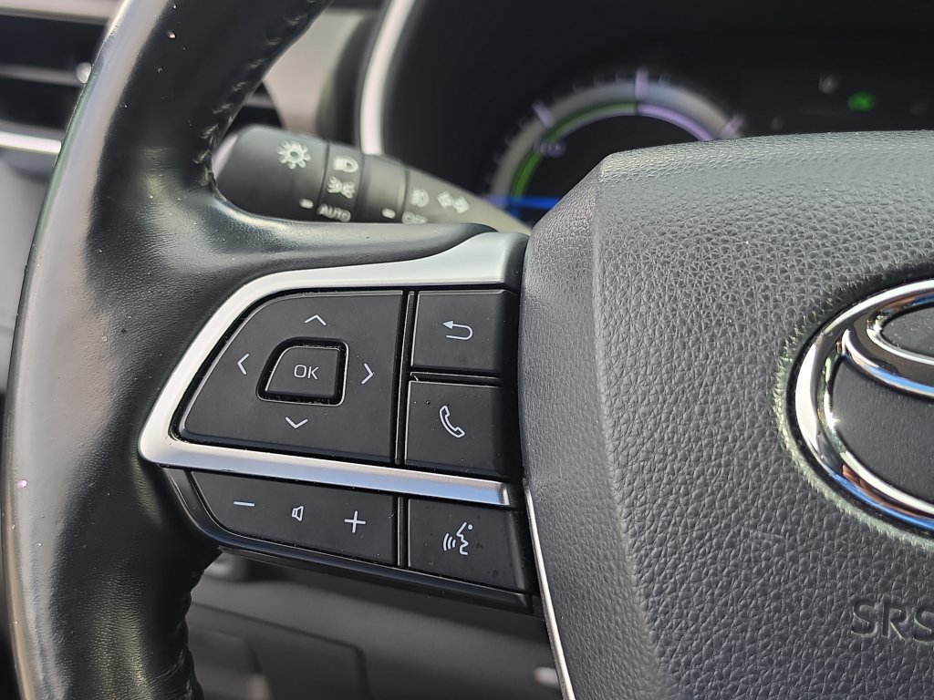 Used 2022 Toyota Highlander Limited AWD/4WD image 24